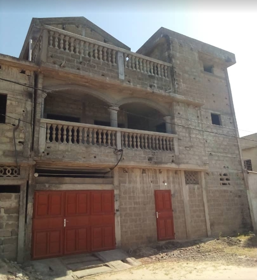 Villa inachevée à vendre - Avepozo, Lomé